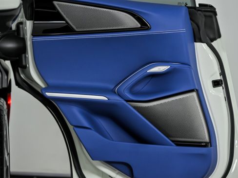 Used 2025 Ferrari Purosangue image 22