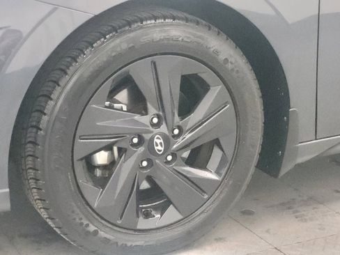 Used 2022 Hyundai Elantra SEL w/ Convenience Package image 31