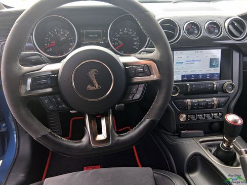 Used 2019 Ford Mustang Shelby GT350 w/ Technology Package RWD image 17