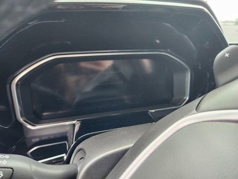 New 2026 GMC Sierra 1500 SLT image 20