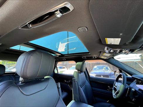 New 2026 Land Rover Range Rover Sport Dynamic SE AWD/4WD image 29