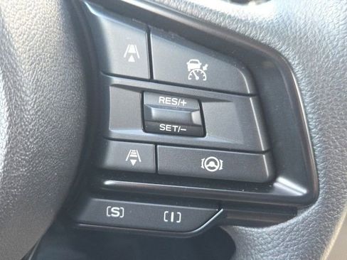 Certified 2025 Subaru Crosstrek 2.0i Premium w/ Crosstrek Mirror Package image 17