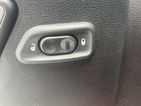 Used 2014 Jeep Wrangler Sport AWD/4WD image 21