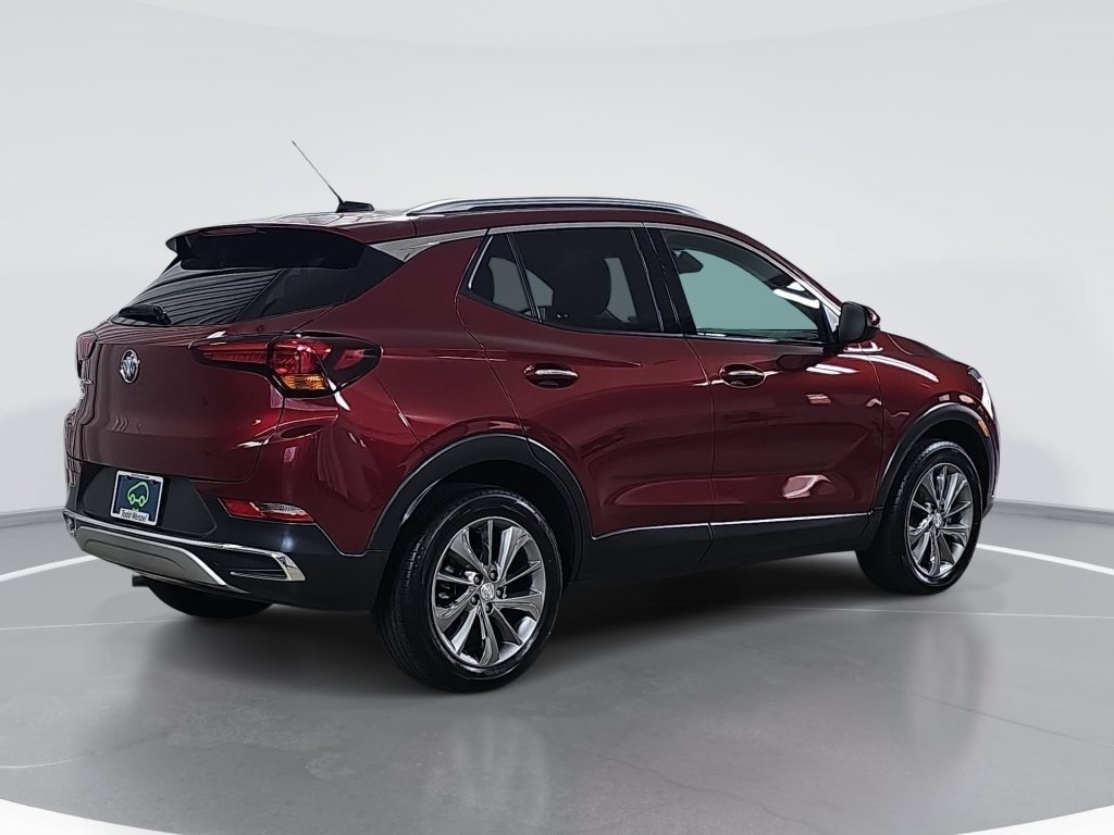 Used 2022 Buick Encore GX Essence w/ Experience Buick Package AWD/4WD image 3