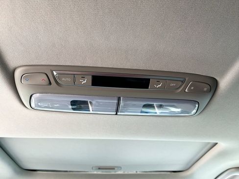 Used 2022 Kia Telluride S image 26