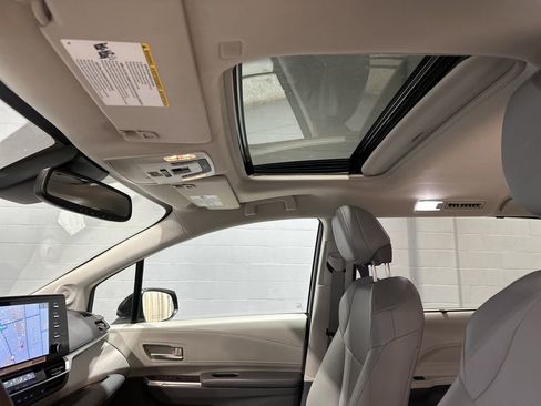 Certified 2024 Toyota Sienna XLE image 13