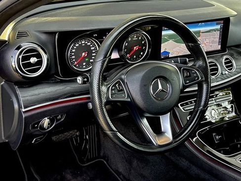 Used 2017 Mercedes-Benz E 300 E 300 image 31
