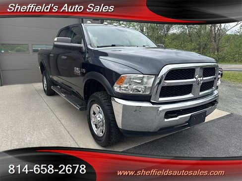 Used 2018 RAM 2500 Tradesman w/ Chrome Appearance Group AWD/4WD image 10