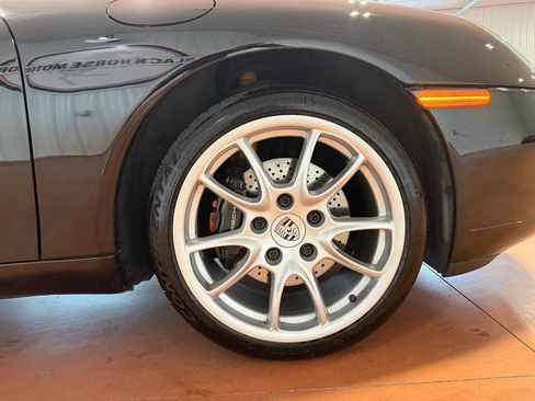 Used 2001 Porsche 911 Carrera 4 AWD/4WD image 19