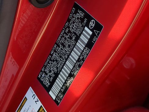 Used 2023 Toyota Crown Limited image 34