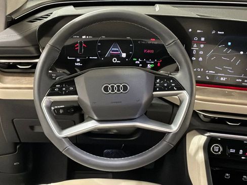 New 2025 Audi Q5 2.0T Premium image 11