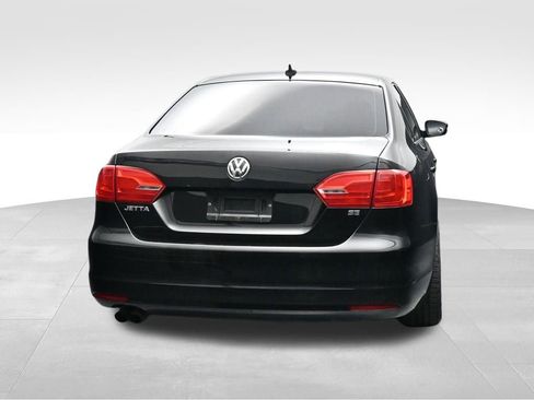 Used 2014 Volkswagen Jetta SE FWD image 4
