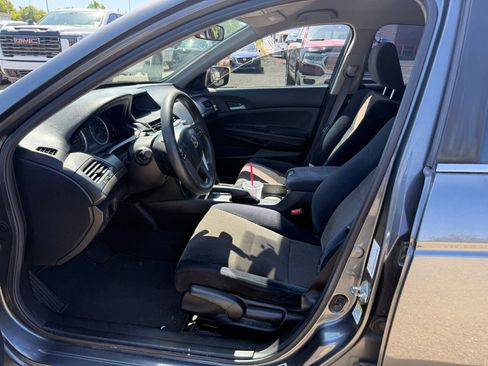 Used 2010 Honda Accord LX image 10