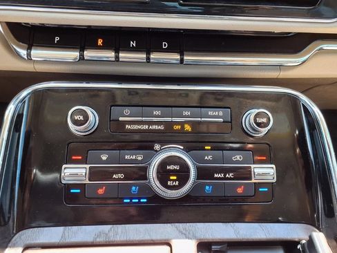Certified 2022 Lincoln Navigator Reserve RWD image 13