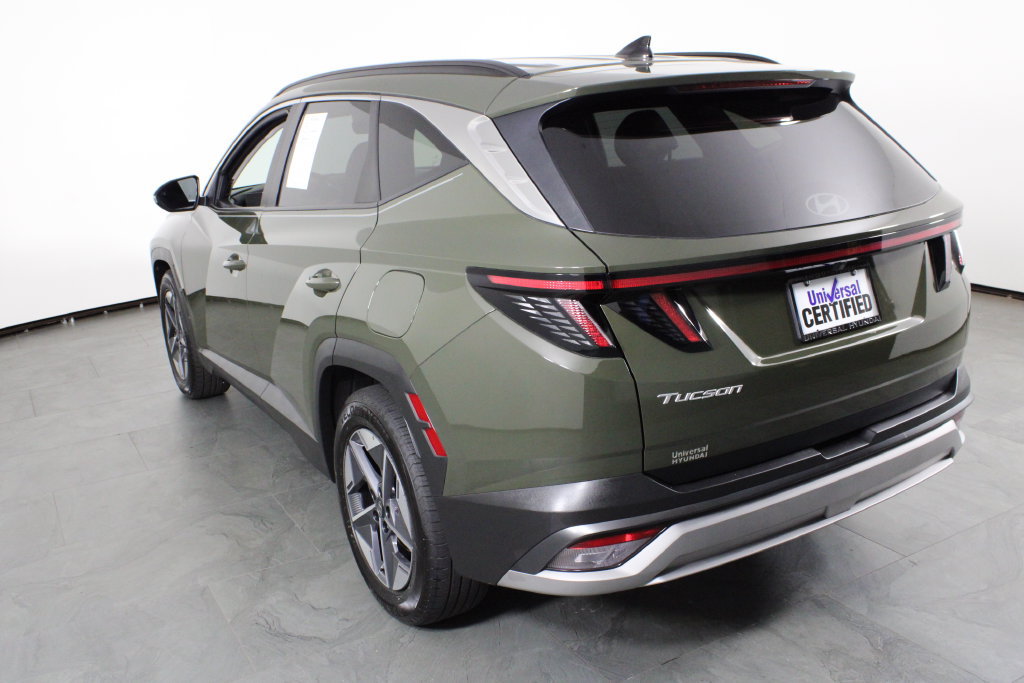 Used 2025 Hyundai Tucson SEL FWD image 14