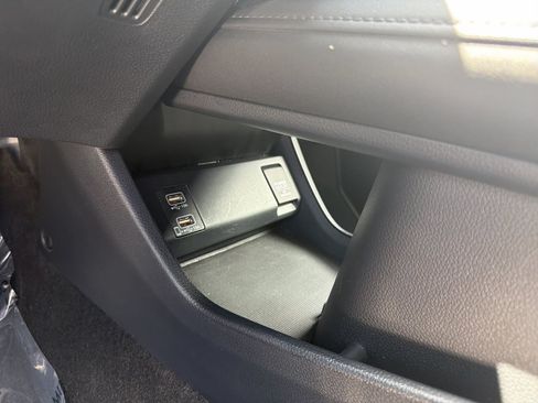 Used 2022 Honda HR-V EX-L image 49