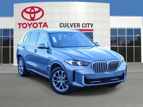 Used 2024 BMW X5 sDrive40i w/ Parking Assistance Package image 1