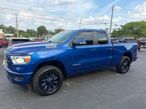 Used 2019 RAM 1500 Big Horn AWD/4WD image 3