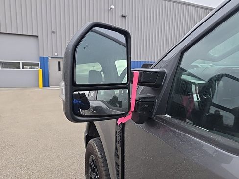 Used 2025 Ford F350 Lariat w/ Black Appearance Package image 6