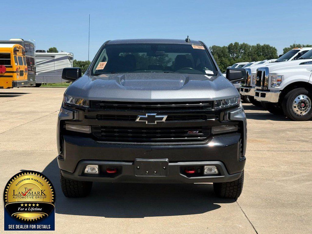 Used 2020 Chevrolet Silverado 1500 LT Trail Boss AWD/4WD image 2