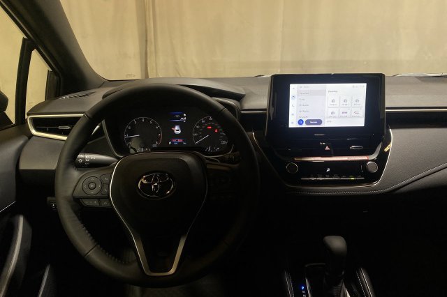 Used 2024 Toyota Corolla SE FWD image 15