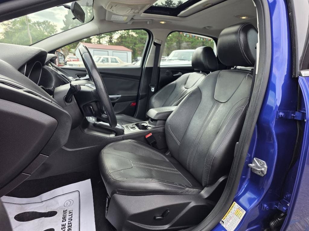 Used 2014 Ford Focus Titanium FWD image 14