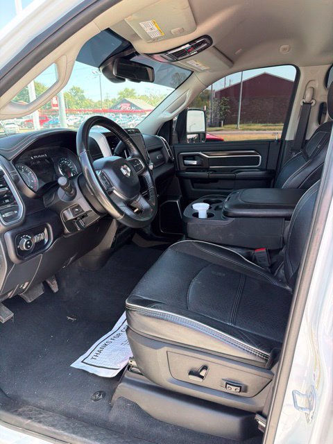 Used 2024 RAM 2500 Laramie AWD/4WD image 5