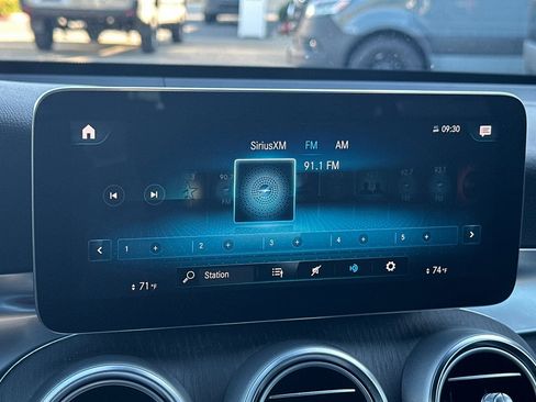 Certified 2022 Mercedes-Benz GLC 300 4MATIC image 32