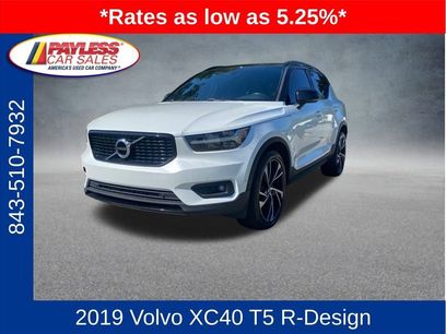 Used 2019 Volvo XC40 T5 R-Design