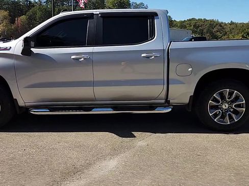 Used 2022 Chevrolet Silverado 1500 RST image 5