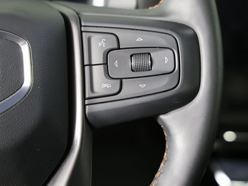 Used 2023 GMC Sierra 1500 AT4 w/ Technology Package image 19