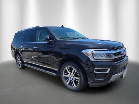 Used 2024 Ford Expedition Limited AWD/4WD image 5
