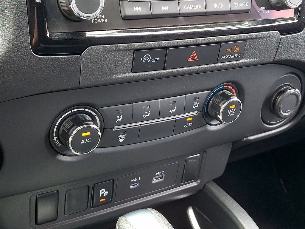 Used 2024 Nissan Frontier SV w/ Technology Package AWD/4WD image 15