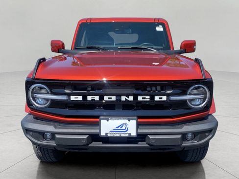 Certified 2024 Ford Bronco Outer Banks AWD/4WD image 3