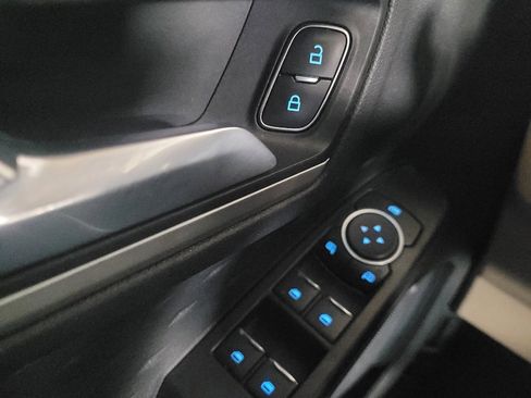 Used 2020 Ford Escape SE FWD image 27