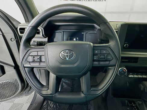 Used 2025 Toyota Tacoma SR5 image 15