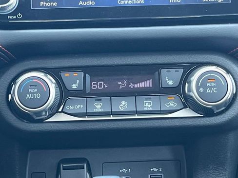 New 2025 Nissan Versa SR w/ Trunk Package image 25