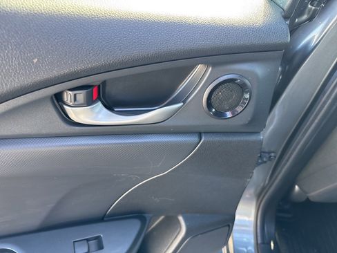 Used 2019 Honda Civic EX image 22