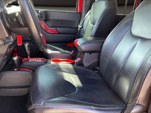 Used 2018 Jeep Wrangler Unlimited Altitude image 22