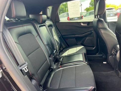 Used 2025 Ford Escape ST-Line Select AWD/4WD image 26