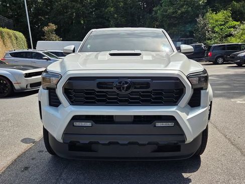 Used 2026 Toyota Tacoma TRD Sport AWD/4WD image 2