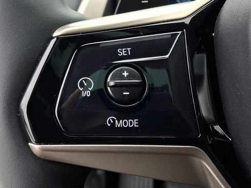 Used 2025 BMW X3 xDrive30i w/ Premium Package image 22