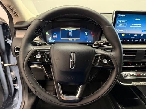 Used 2024 Lincoln Corsair AWD w/ Equipment Group 101A image 25