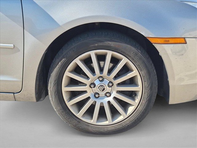 Used 2009 Mercury Milan Premier FWD image 11