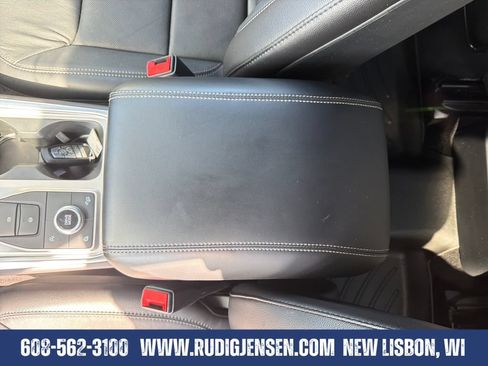 Used 2020 Ford Explorer Limited w/ Class III Trailer Tow Package AWD/4WD image 25