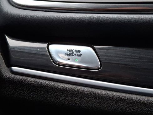 Used 2019 Buick Enclave Premium image 23