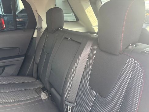 Used 2017 GMC Terrain SLE image 31