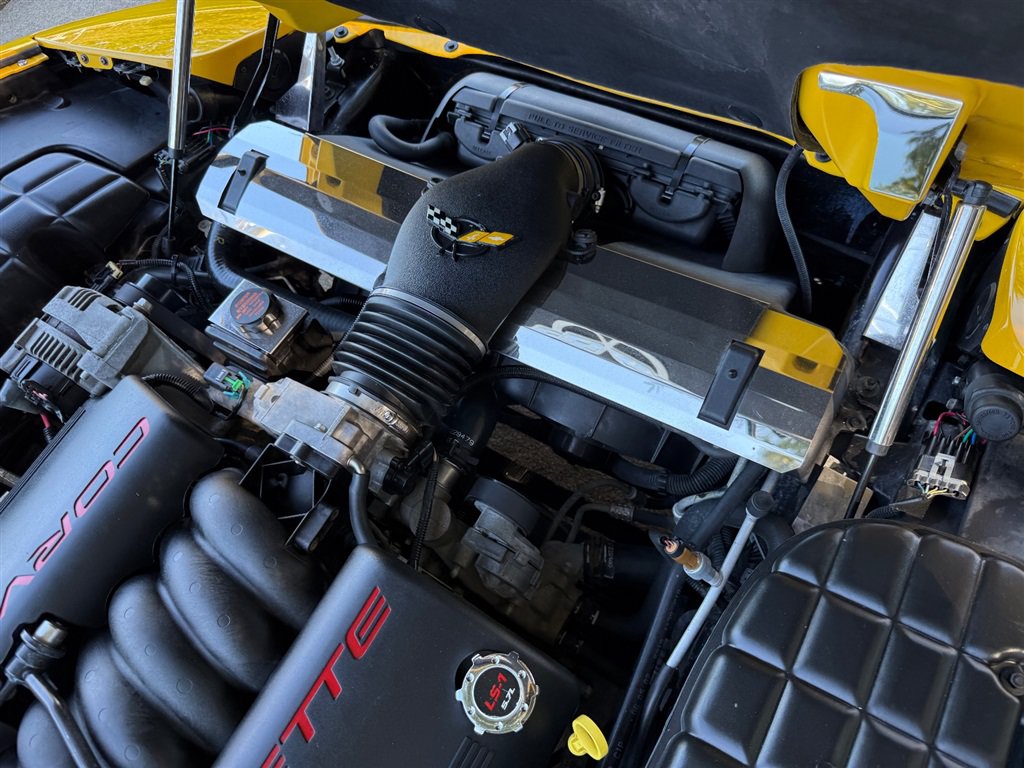 Used 2003 Chevrolet Corvette Coupe w/ Preferred Equipment Group RWD image 67