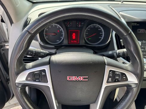 Used 2012 GMC Terrain SLE image 30