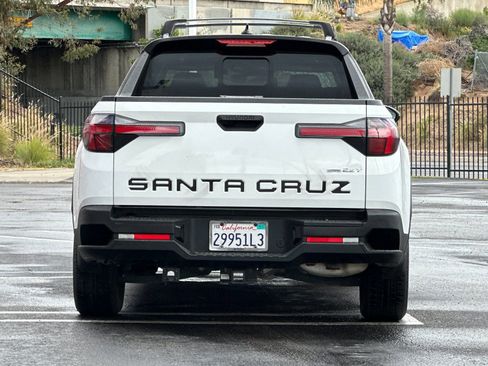 Used 2022 Hyundai Santa Cruz SEL Premium image 4